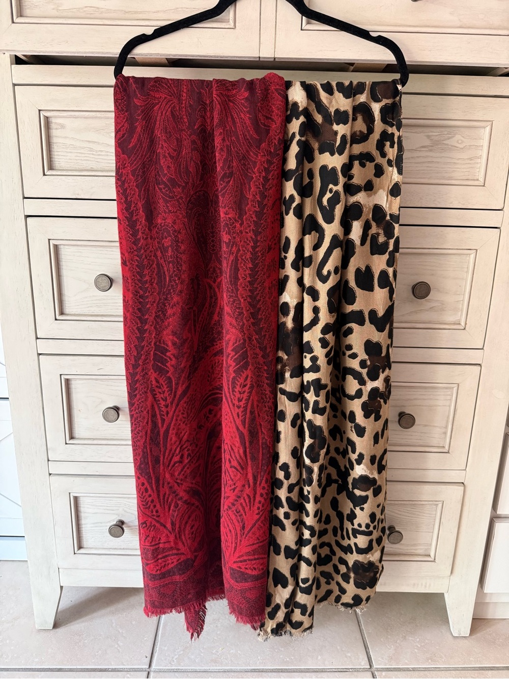 BUNDLE of 2 LARGE STYLISH FALL SCARVES RED/ ANIMAL PRINT